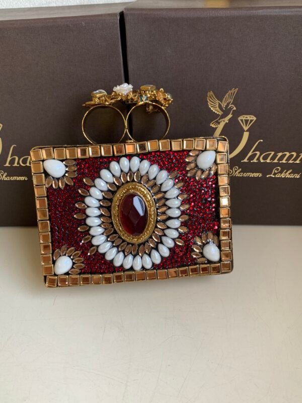 Mini clutch