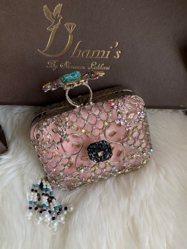 Clutch - Image 2