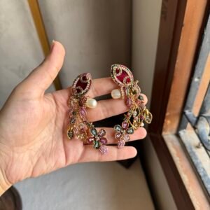 Ear cuff